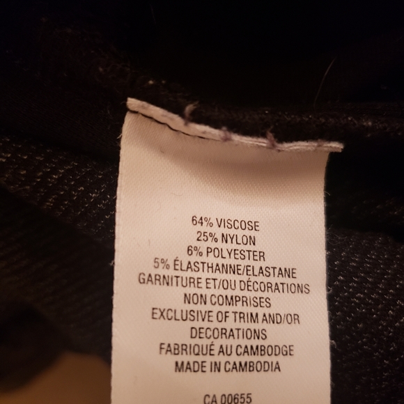 3/$25 Reitmans modern stretch leggings, size 12P - Picture 6 of 7